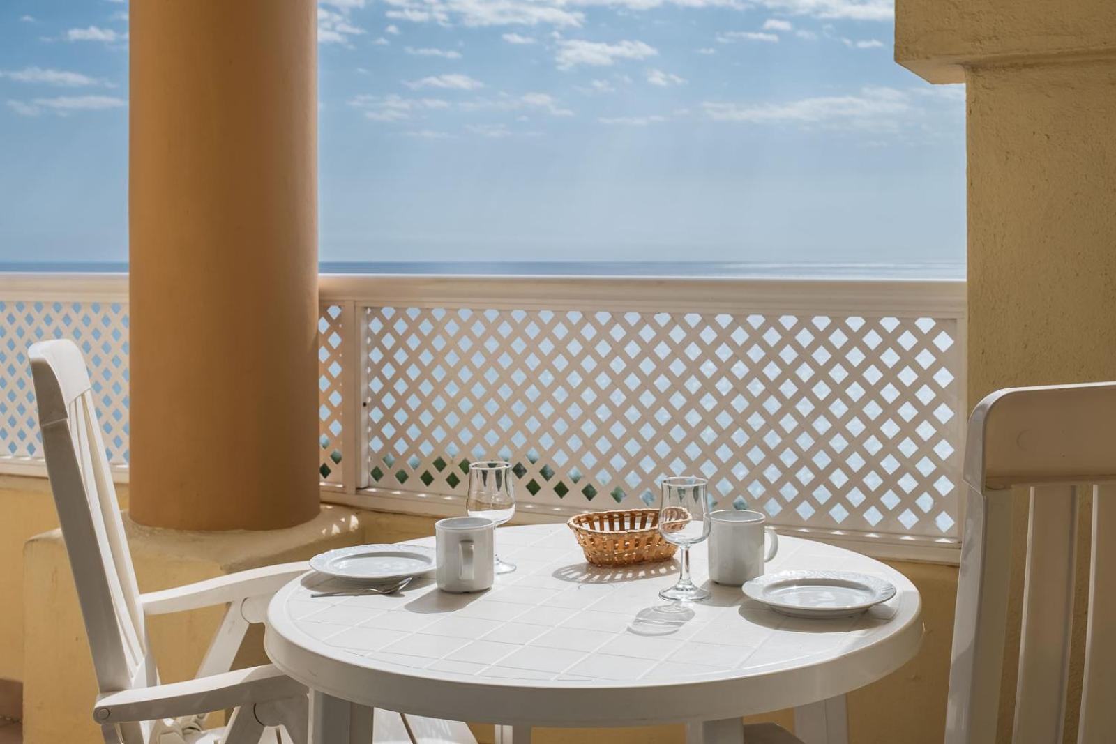 Pueblo Marina Seaside Apartaments By Alfresco Stays El Faro Buitenkant foto