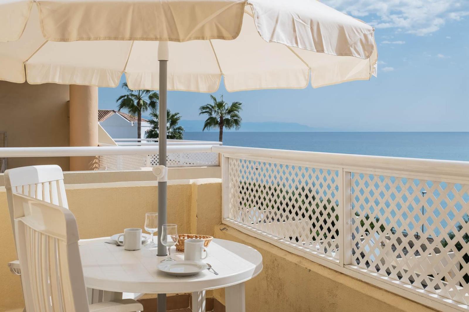 Pueblo Marina Seaside Apartaments By Alfresco Stays El Faro Buitenkant foto